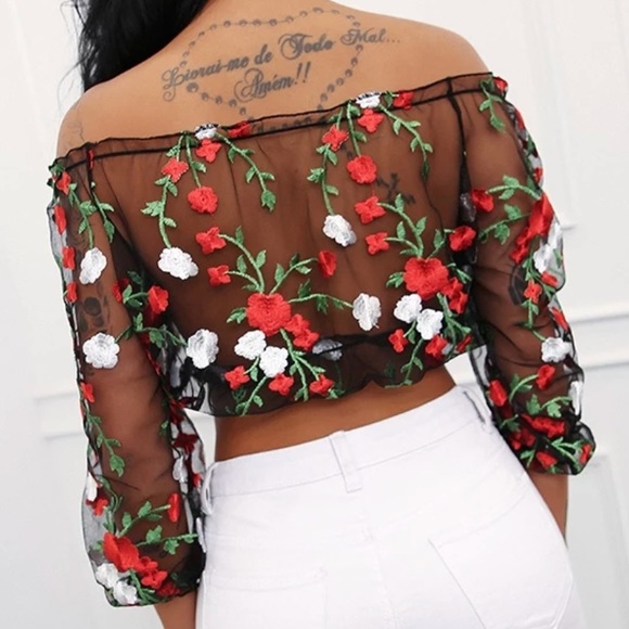 Sheer Floral Off the Shoulder Blouse - Picture 3 of 5